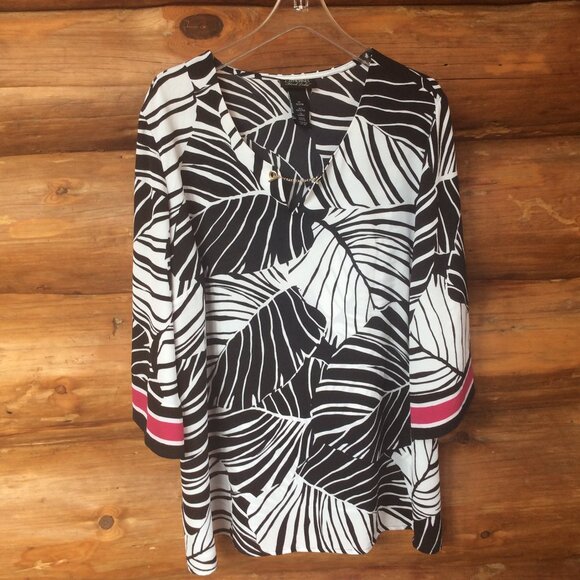 Catherines Black Label Zebra Print with Fuchsia Stripes Flowy Top Size 1X - Picture 1 of 6